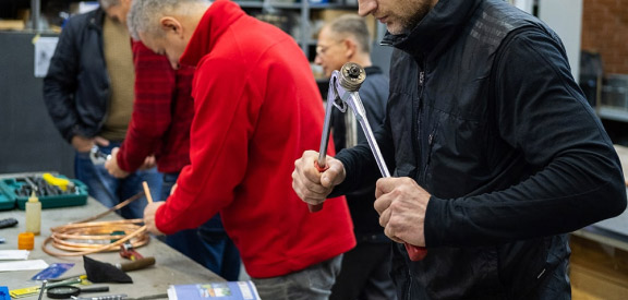 Оптовим компаніям